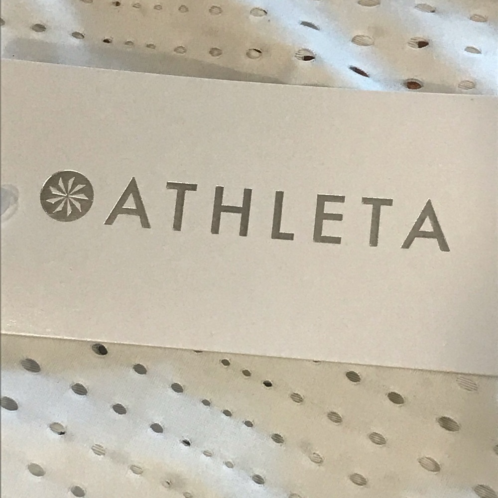 Athleta White A Game Tank Top NEW Perforated Racer Run High Neck 1X - Picture 4 of 6